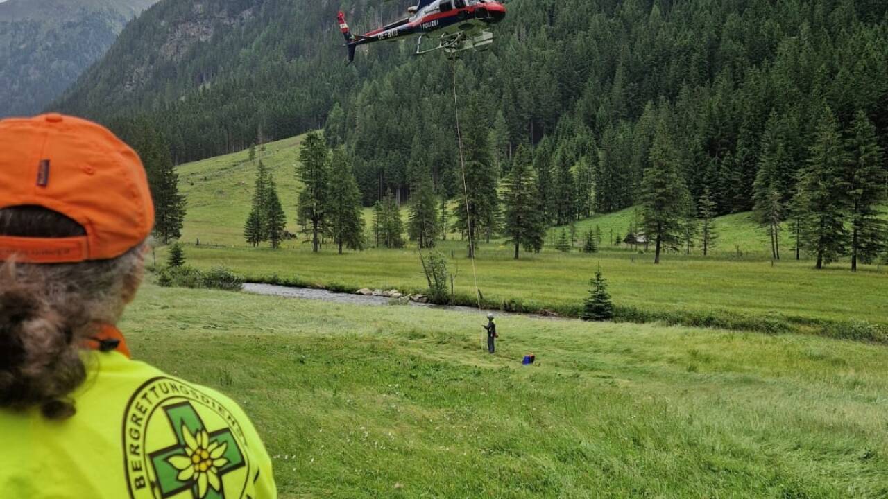 Hubschrauber im Einsatz. 