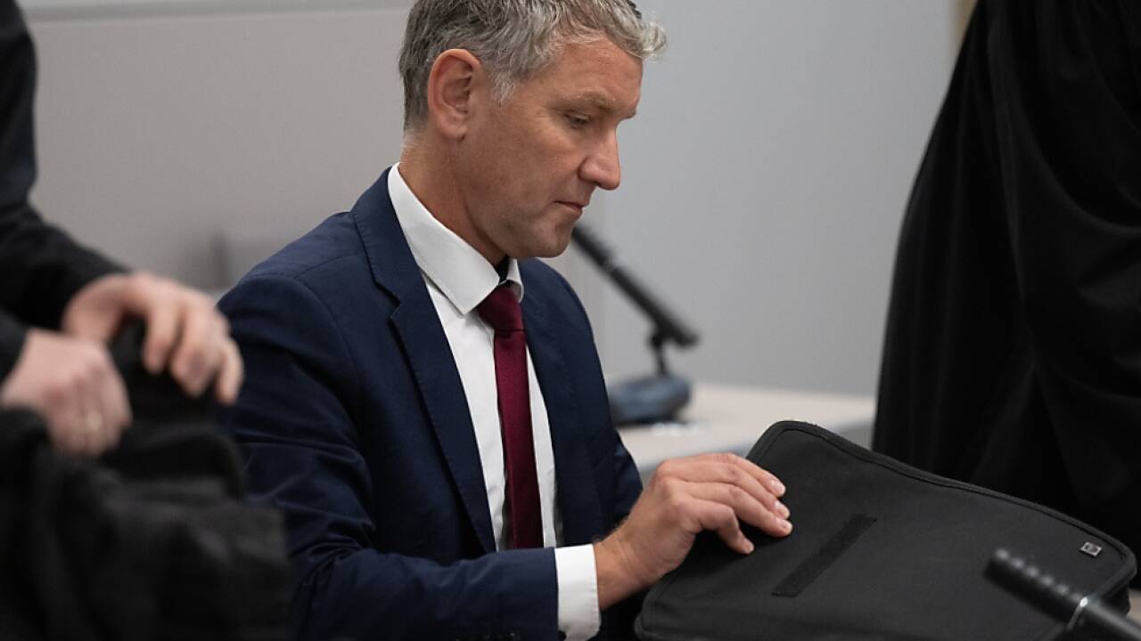 Björn Höcke im Saal des Landgerichts Halle/Saale 