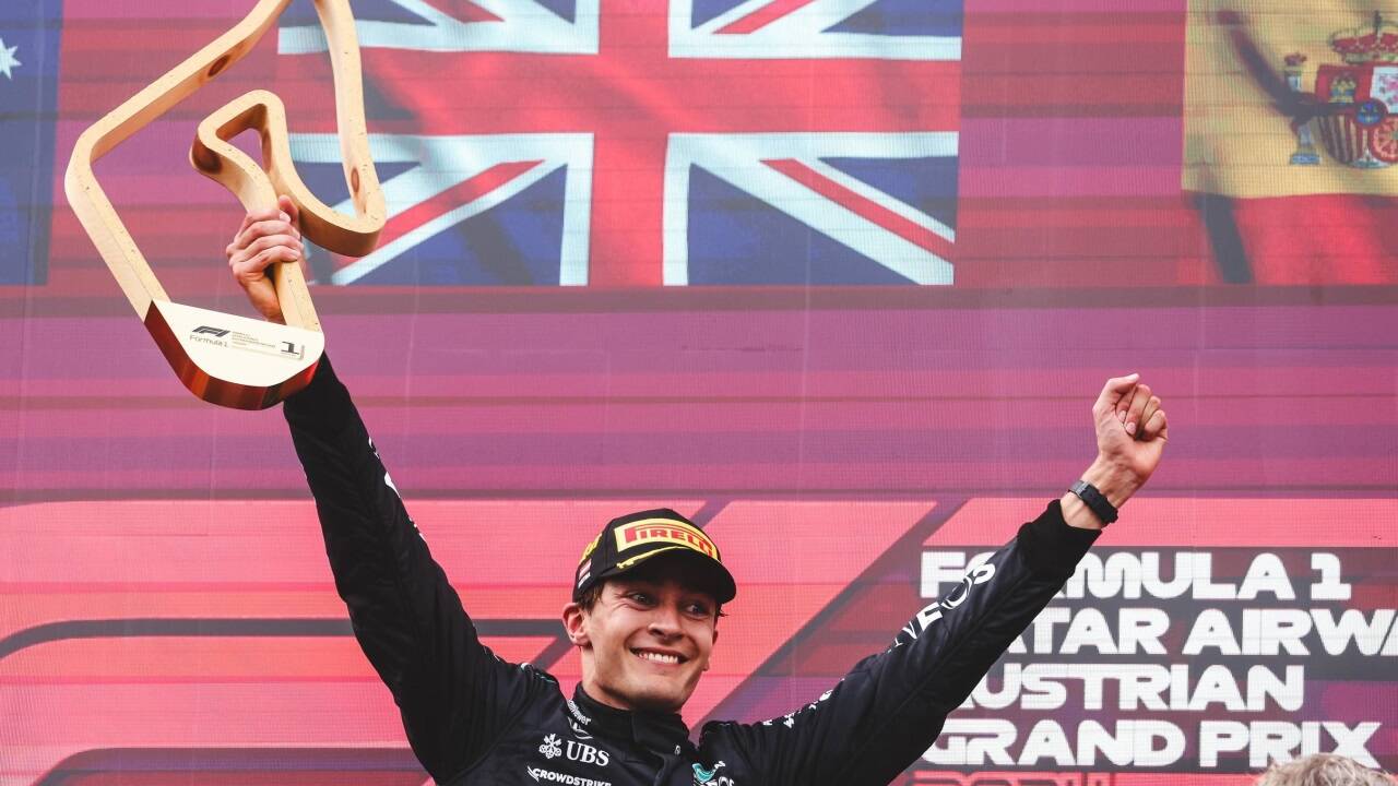 George Russell holte in Spielberg den ersten Saisonsieg für Mercedes in der Formel 1. George Russell holte in Spielberg den ersten Saisonsieg für Mercedes in der Formel 1.