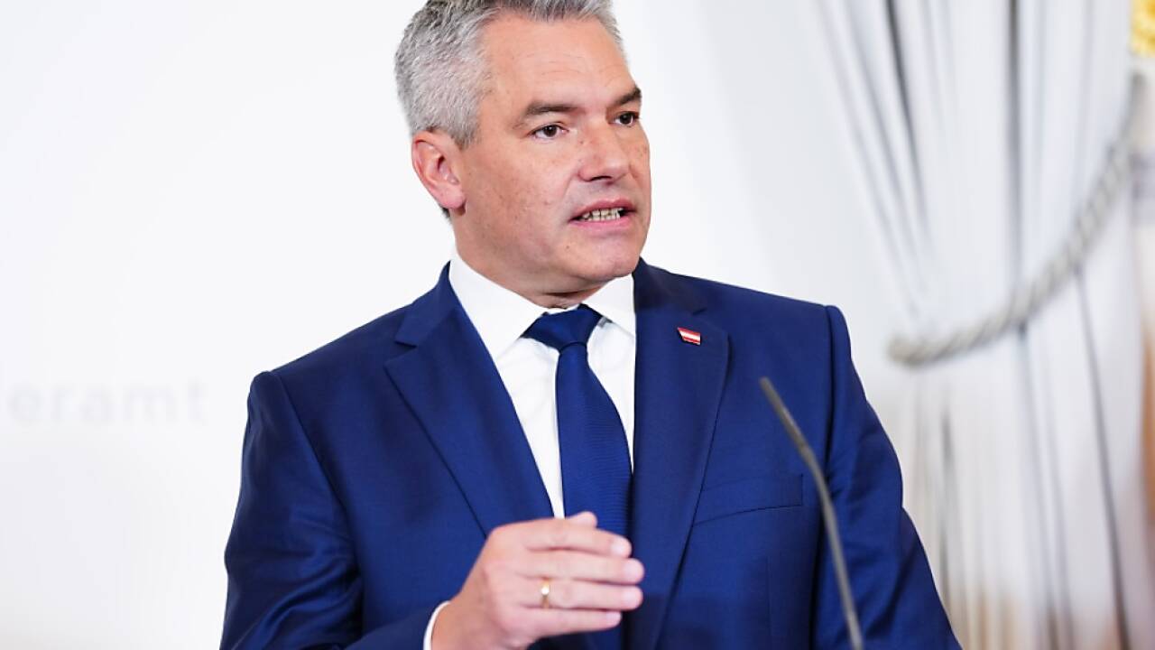 Gewessler hat sich für Nehammer selbst aus dem Spiel genommen Gewessler hat sich für Nehammer selbst aus dem Spiel genommen