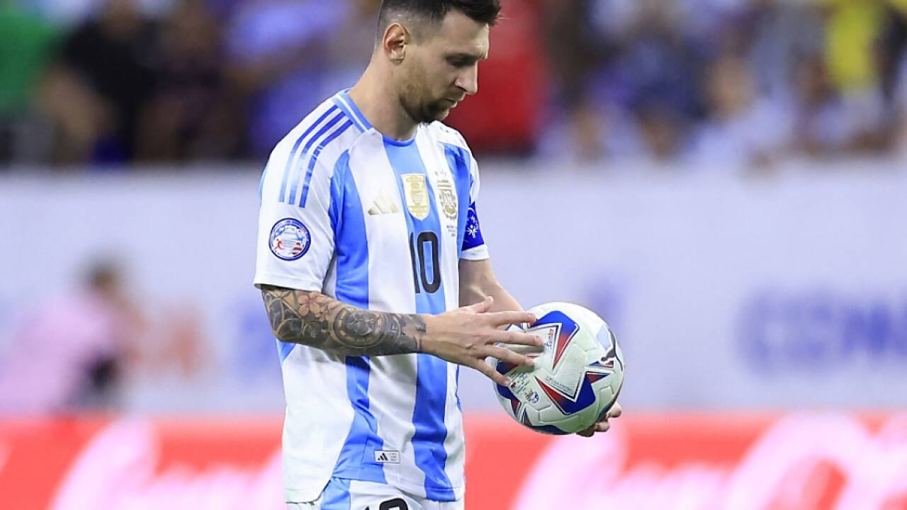 Messi verschoss den ersten Elfer  Messi verschoss den ersten Elfer