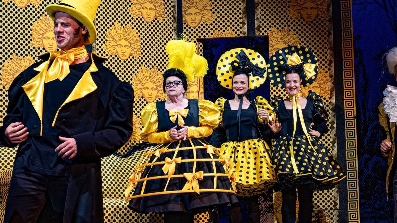 Szene aus „Lumpazivagabundus“ bei den Festspielen Reichenau.  Szene aus „Lumpazivagabundus“ bei den Festspielen Reichenau.