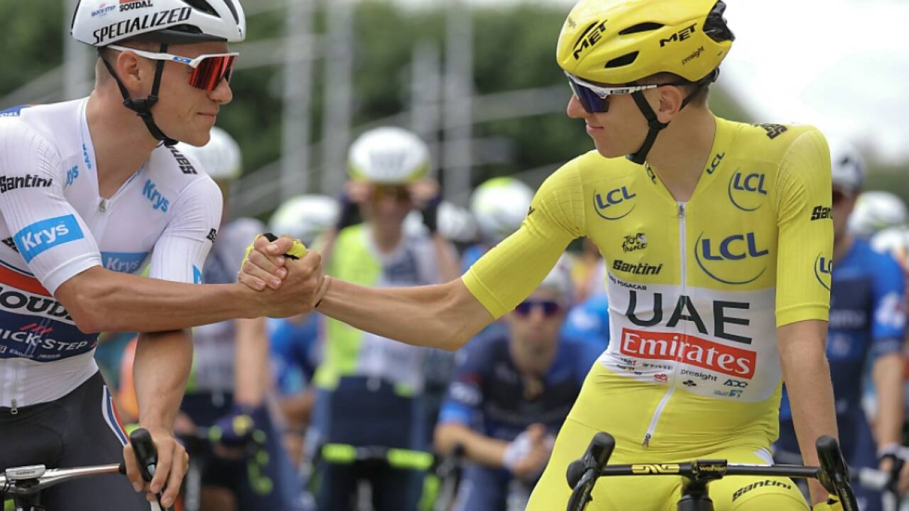 Pogacar behauptete Gelb, Evenepoel gewann Zeitfahren  Pogacar behauptete Gelb, Evenepoel gewann Zeitfahren