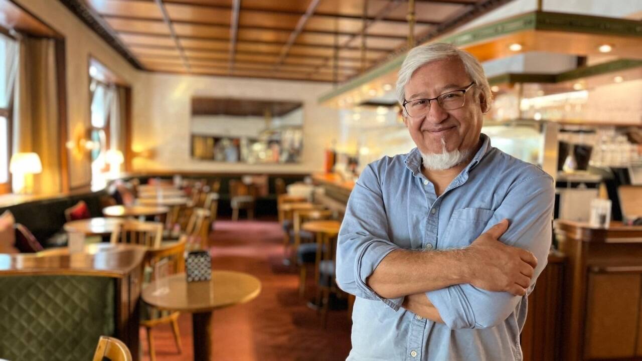 Der Peruaner Alberto Lazarte ist der neue Chef im Café Wernbacher. Der Peruaner Alberto Lazarte ist der neue Chef im Café Wernbacher.