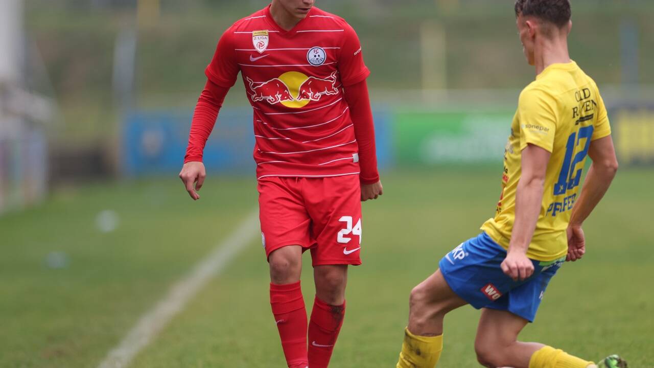 Dario Bijelic (l.) wird in Zukunft in der Salzburger Liga auflaufen.  