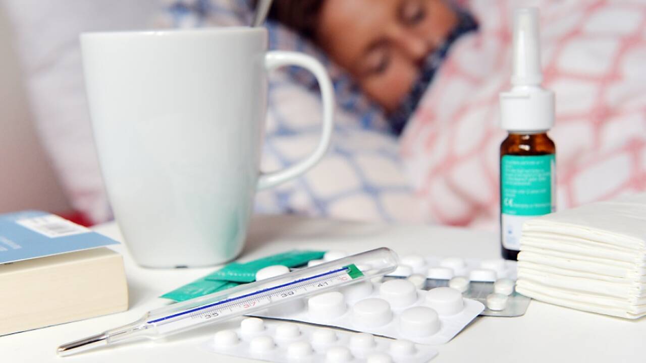 Eine echte Grippe erhöht auch das Risiko für einen Herzinfarkt deutlich, wie eine neue Studie zeigt. (Symbolbild).   Eine echte Grippe erhöht auch das Risiko für einen Herzinfarkt deutlich, wie eine neue Studie zeigt. (Symbolbild).