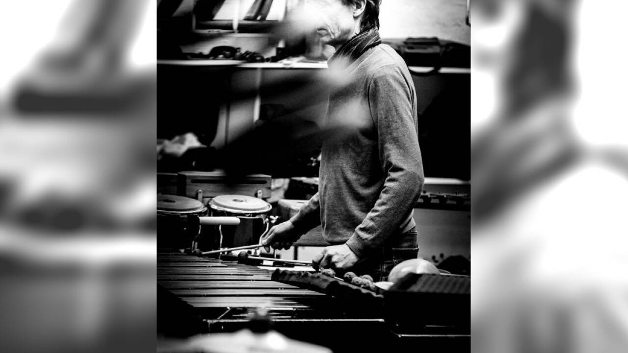 Björn Wilker vom Klangforum Wien. Björn Wilker vom Klangforum Wien.