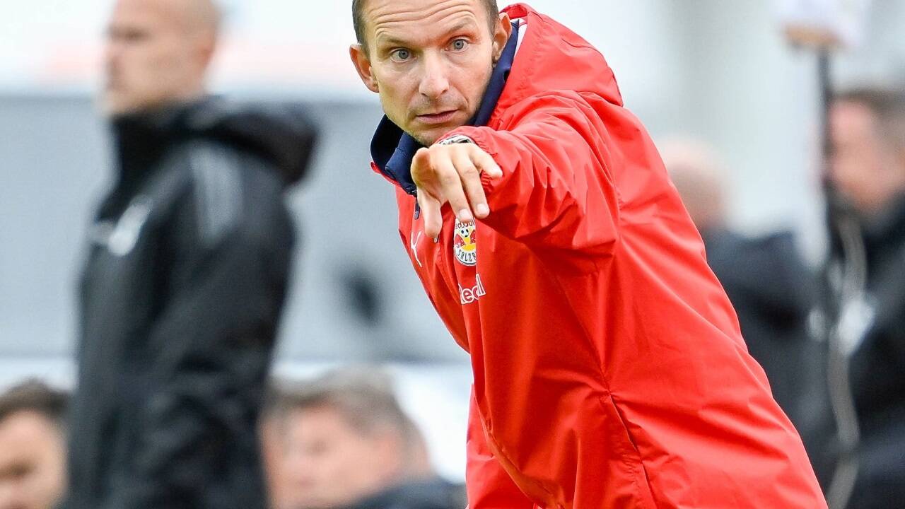 Salzburg-Trainer Pepijn Lijnders lässt sich nicht in die Karten blicken. 
