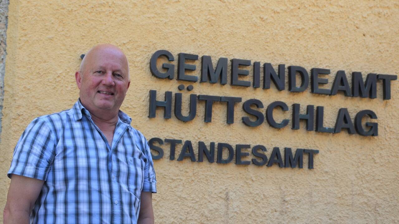 Der Hüttschlager Ortschef Hans Toferer (ÖVP) spricht sich klar gegen weitere Tätigkeiten jenes Unternehmens aus, das Kupfer-Schürfrechte im Tal erworben hatte.   Der Hüttschlager Ortschef Hans Toferer (ÖVP) spricht sich klar gegen weitere Tätigkeiten jenes Unternehmens aus, das Kupfer-Schürfrechte im Tal erworben hatte.