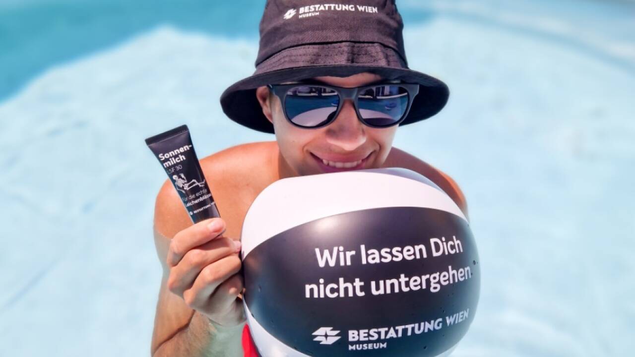 Ein Wasserball mit Schmäh: 'Wir lassen Dich nicht untergehen' 
