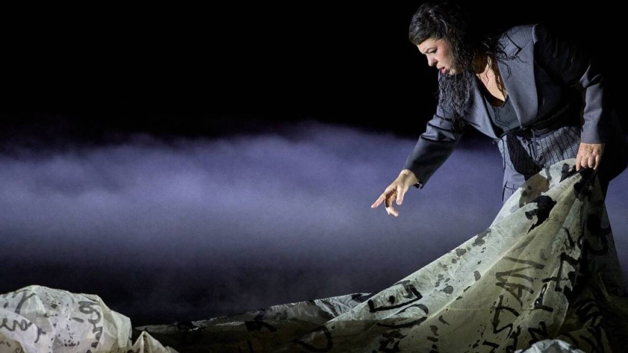 „Tristan und Isolde“, 1. Aufzug: Christa Mayer (Brangäne). „Tristan und Isolde“, 1. Aufzug: Christa Mayer (Brangäne).