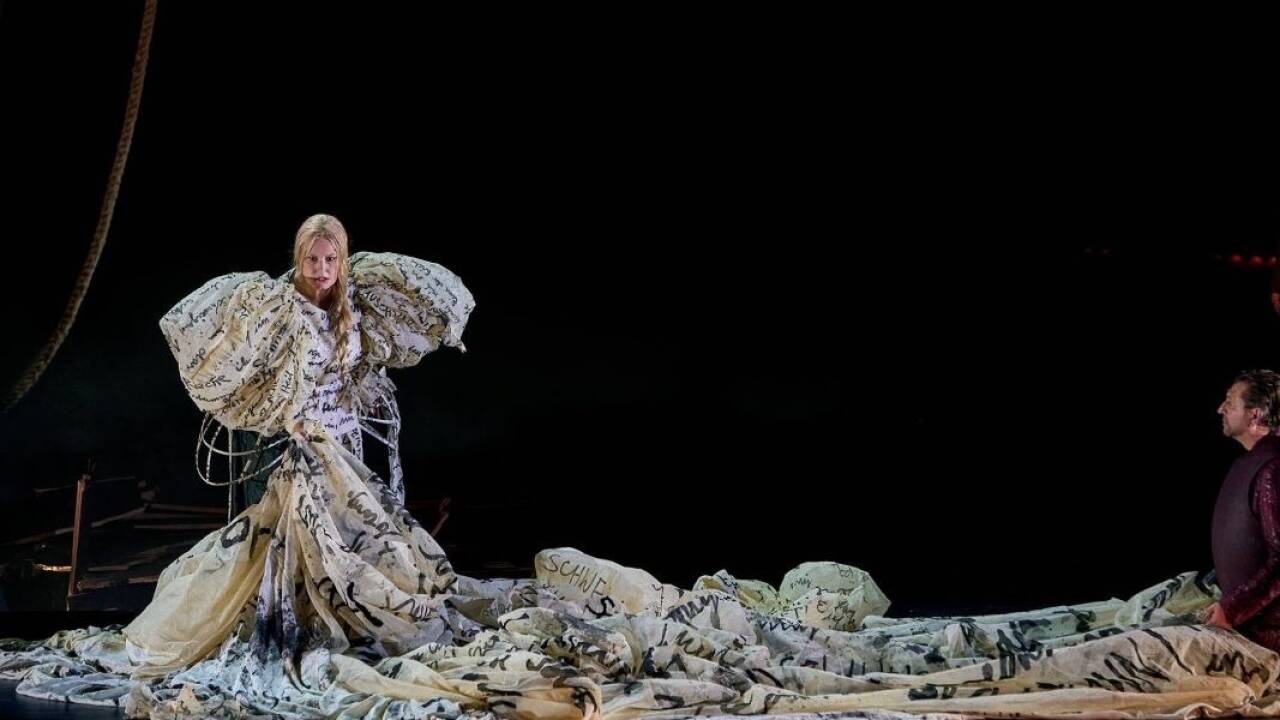 „Tristan und Isolde“, 1. Aufzug: Camilla Nylund (Isolde) und Andreas Schager (Tristan). „Tristan und Isolde“, 1. Aufzug: Camilla Nylund (Isolde) und Andreas Schager (Tristan).