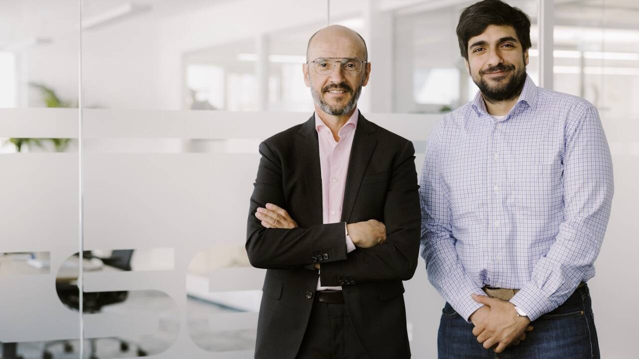 Das Gründerduo der Kostenmanagement-Software Tset: Andreas Tsetinis (l.) und Sasan Hashemi (r.) 