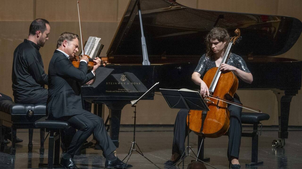 Pianist Igor Levit, Geiger Renaud Capuçon und Cellistin Julia Hagen im Haus für Mozart. 