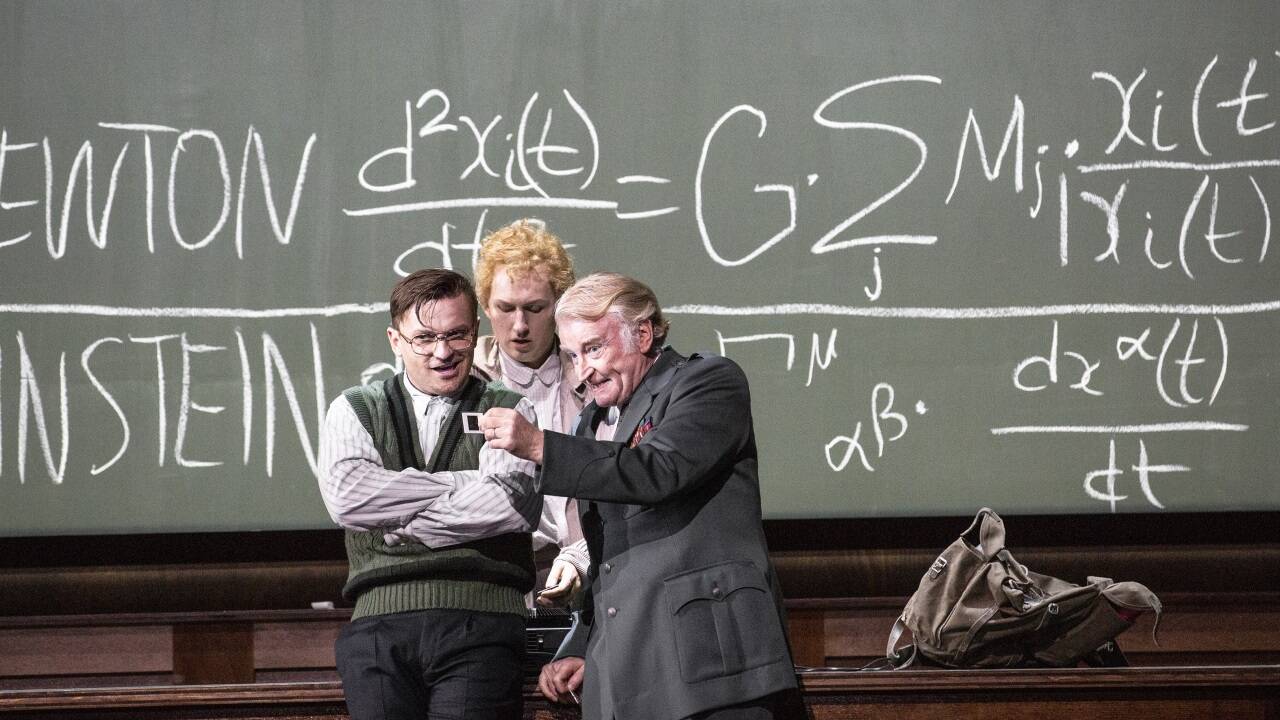 Pavol Breslik als Ganja, Bogdan Volkov als Myschkin, Clive Bayley als Jepantschin. 