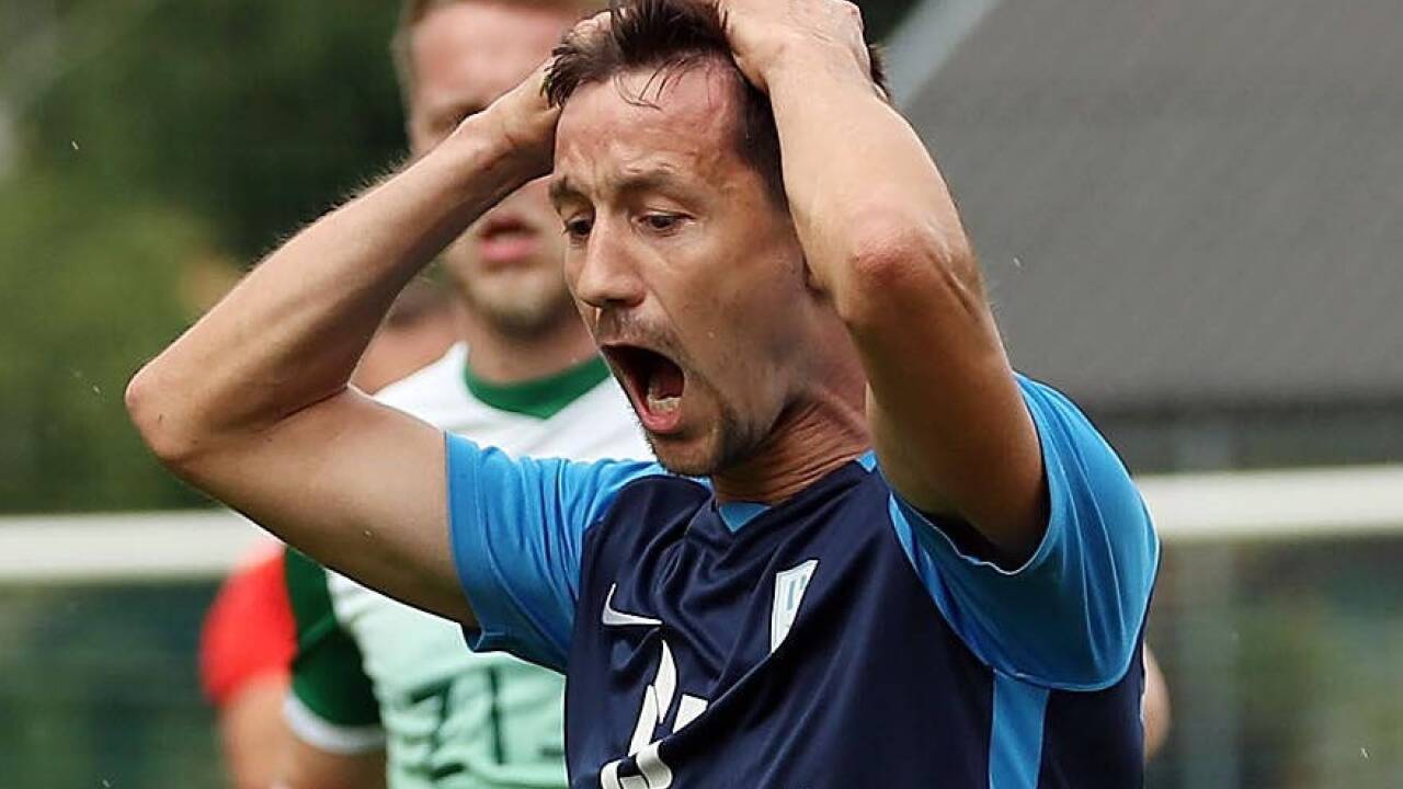 Schon als Spieler hat Lukasz Pielorz so manche böse Überraschung erlebt, als Trainer erwischte es ihn nun gleich zum Saisonauftakt.  Schon als Spieler hat Lukasz Pielorz so manche böse Überraschung erlebt, als Trainer erwischte es ihn nun gleich zum Saisonauftakt.