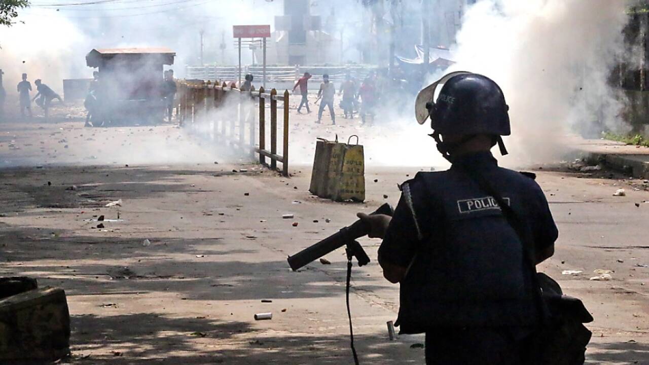 Wie hier in Bogura (Bogra) reißen die Proteste nicht ab 