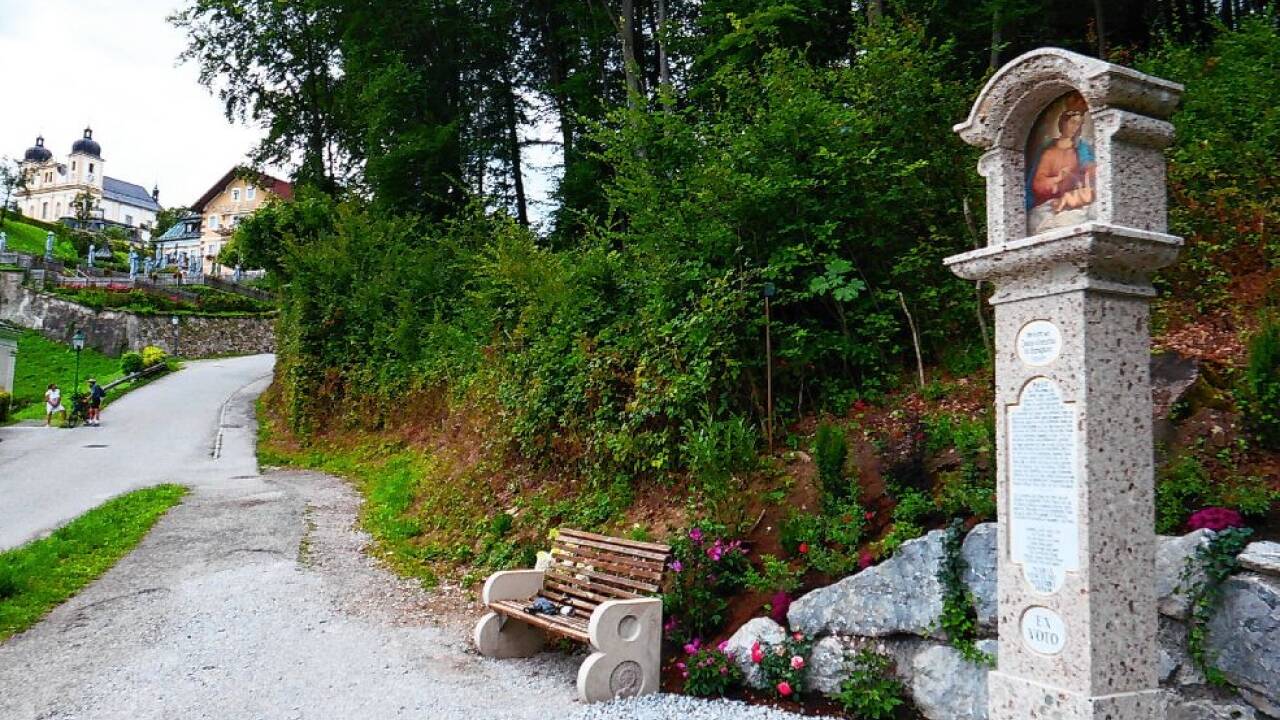 Die Votivsäule wurde neu errichtet – und prominent platziert.  