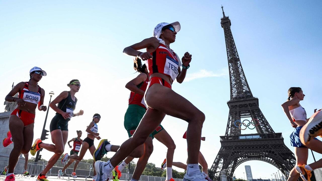 Der letzte Tag der Spiele in Paris brachte mit dem Marathonbewerb der Frauen erneut eine atemberaubende Kulisse und euphorische Fans. Am Abend wurde das Kapitel Paris 2024 geschlossen. 