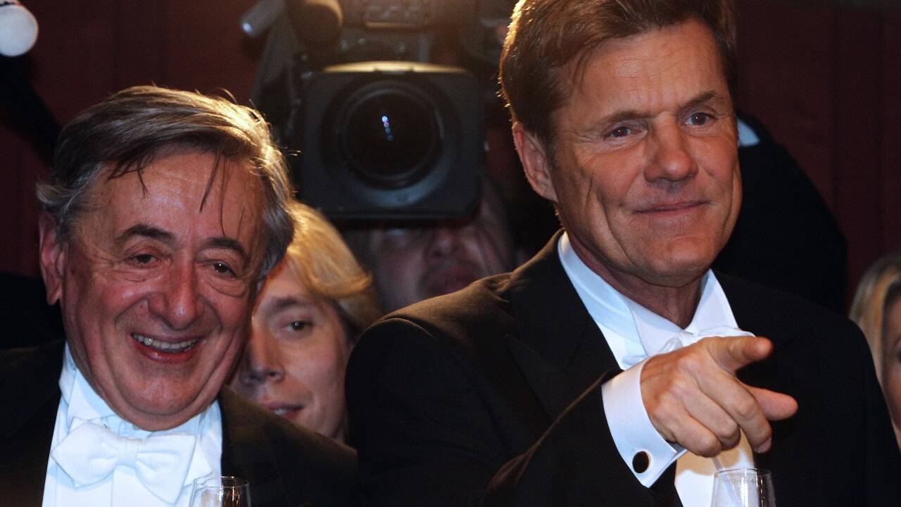 Promigast am Opernball: 12. Februar 2010 – Dieter Bohlen mit Richard Lugner.  