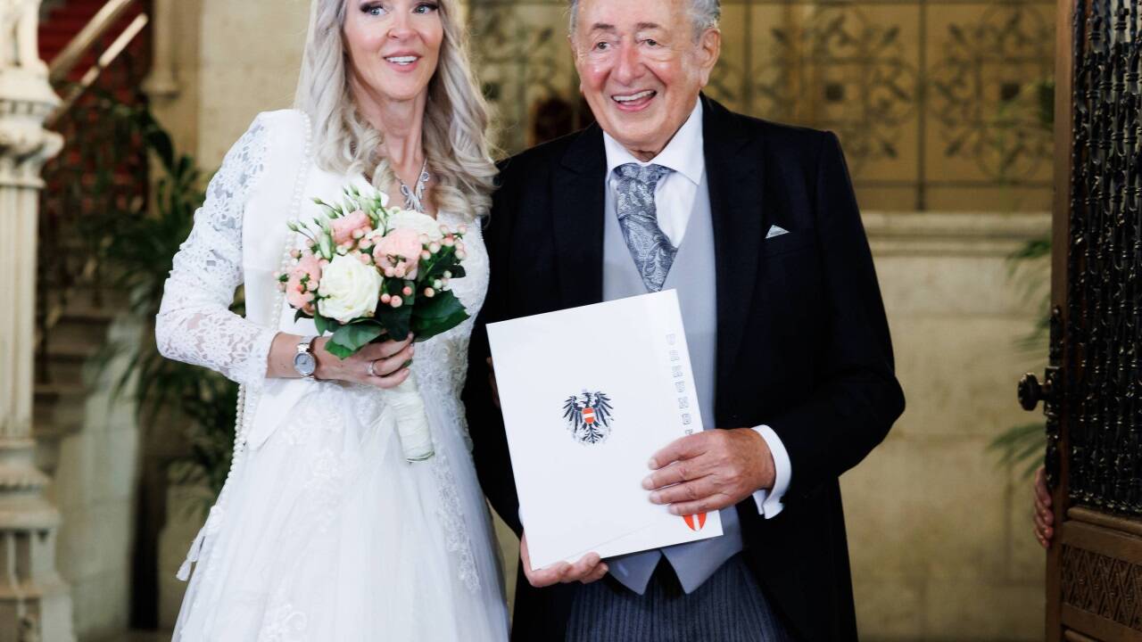 Richard Lugner und Simone Reiländer am Samstag, 01. Juni 2024, anl. ihrer Trauung im Wiener Rathaus. Richard Lugner und Simone Reiländer am Samstag, 01. Juni 2024, anl. ihrer Trauung im Wiener Rathaus.