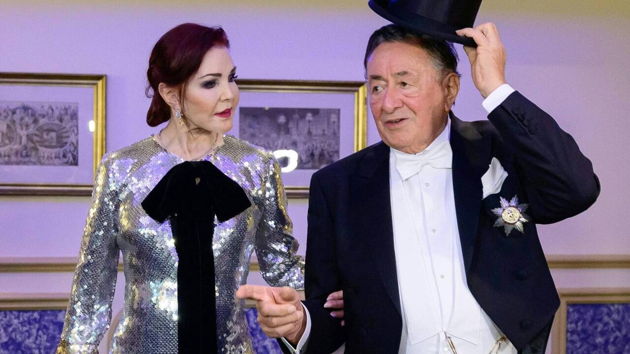 Im Bild: Opernball-Gast Priscilla Presley und Richard Lugner, im Rahmen eines Fototermins am Donnerstag, 8. Februar 2024. 