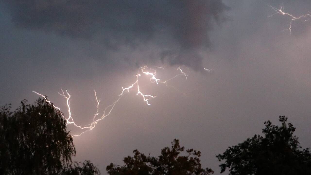 ... folgten Blitze, Regen und Donner. 