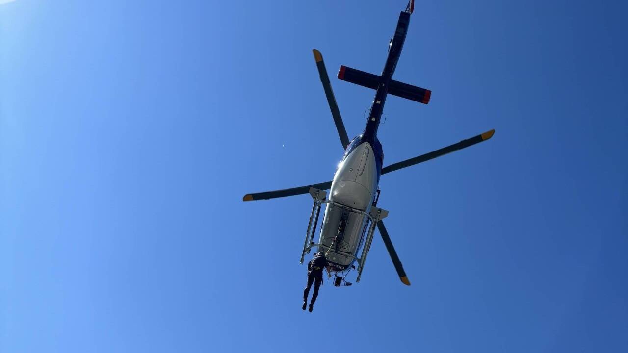 Bilder vom Sucheinsatz von Bergrettung und Alpinpolizei.  