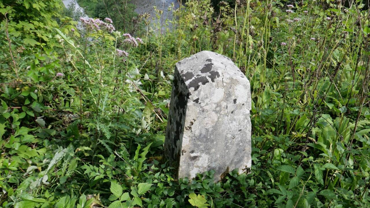 Ein vergessener Aussichtspunkt hoch über dem Zinkenbach.  