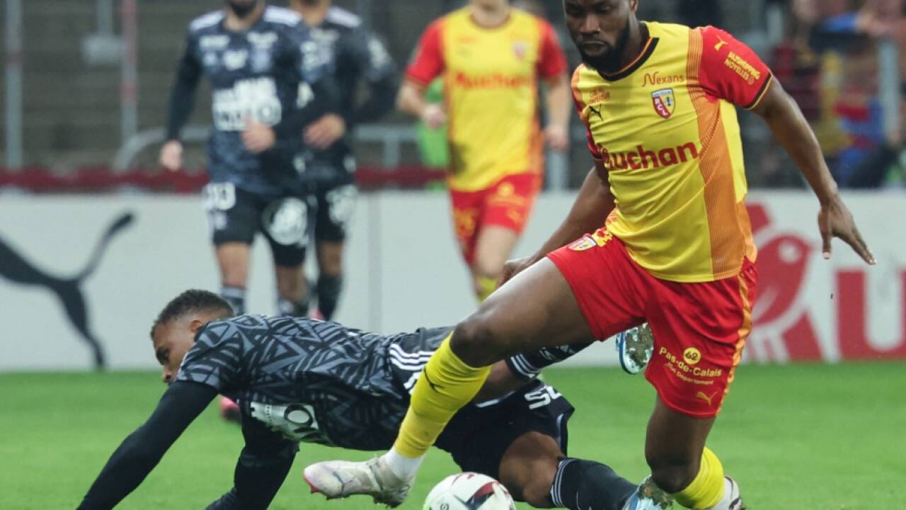Ob Danso eine weitere Saison im Lens-Dress verteidigt, ist fraglich 