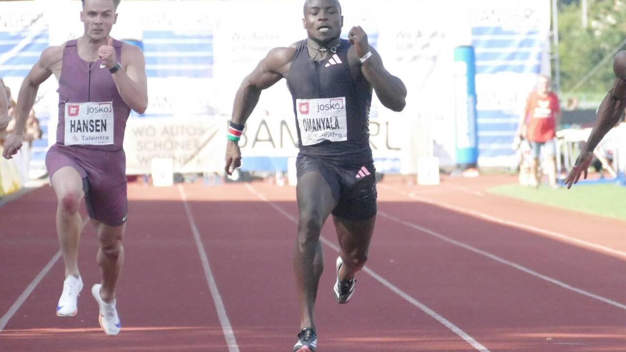 9,95 Sekunden legte Ferdinand Omanyala auf die Andorfer Bahn. 9,95 Sekunden legte Ferdinand Omanyala auf die Andorfer Bahn.