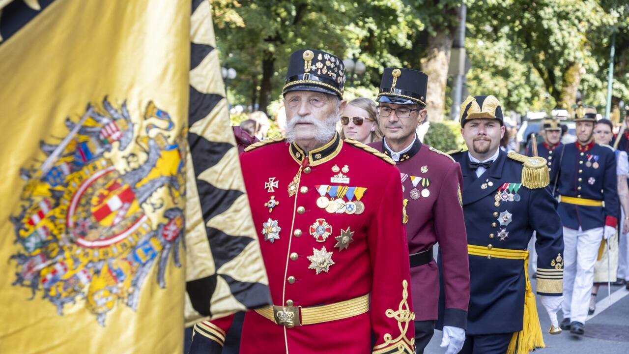 Vertreter zahlreicher Traditionsverbände kamen aus Anlass des Kaiser-Geburtstags nach Bad Ischl.   Vertreter zahlreicher Traditionsverbände kamen aus Anlass des Kaiser-Geburtstags nach Bad Ischl.