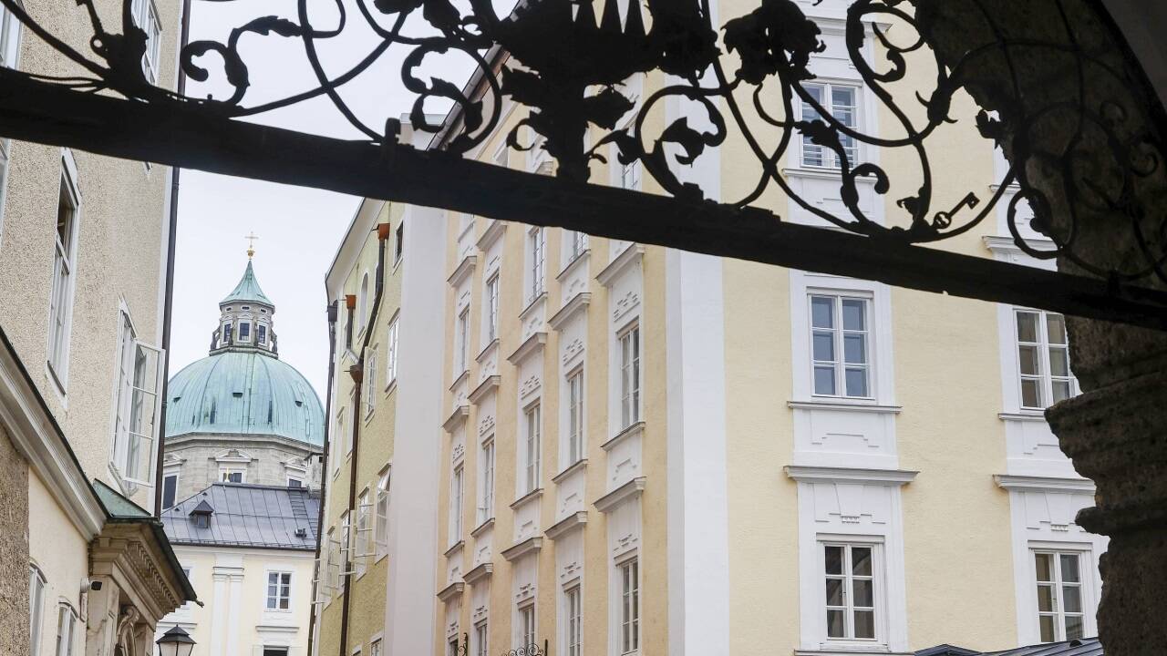 Die Sanierung von Altstadthäusern wird gefördert.   Die Sanierung von Altstadthäusern wird gefördert.
