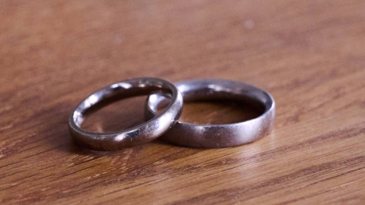 Geheiratet werden darf erst mit Volljährigkeit 