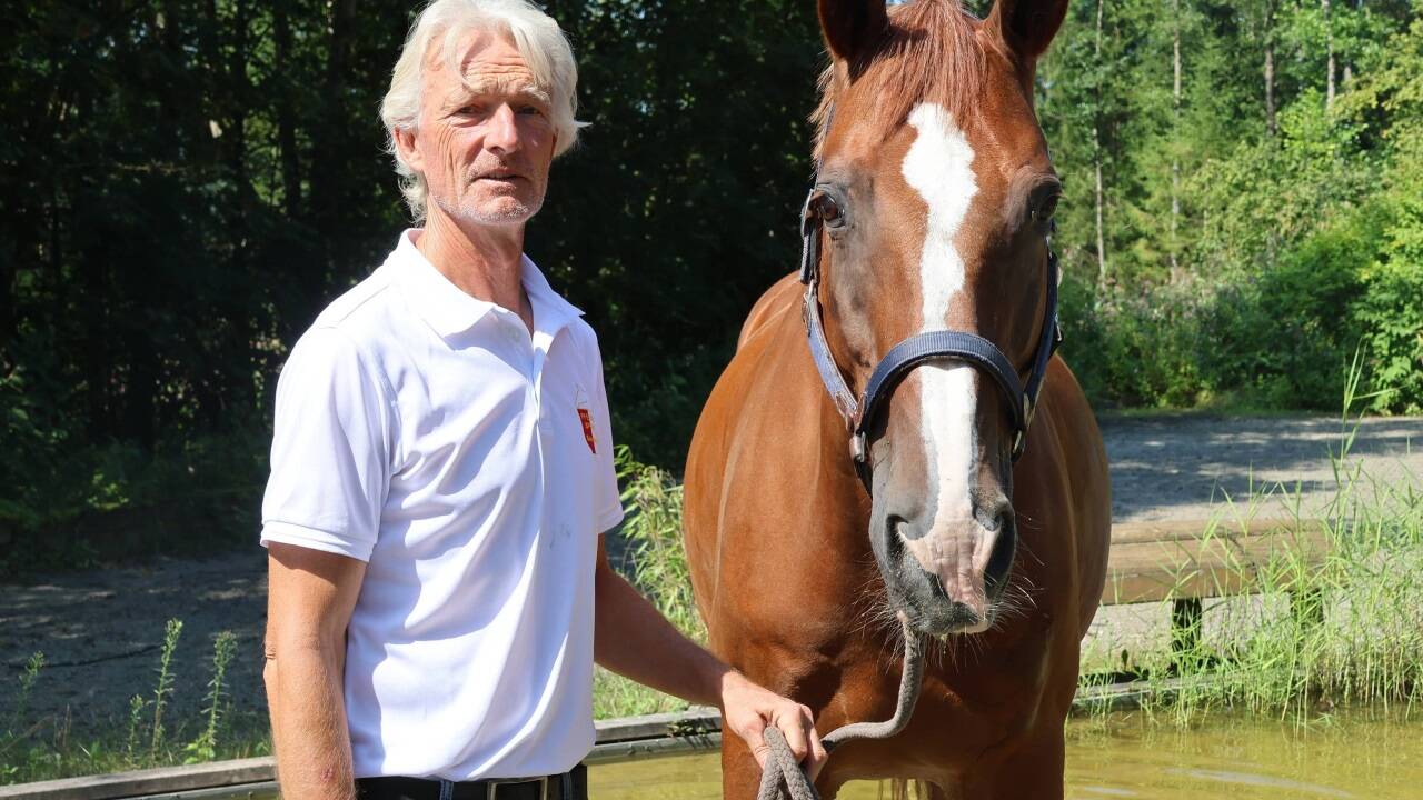 Andreas Bebek mit seinem Verlass-Vielseitigkeitspferd „Dioro“. Bild: egbi Andreas Bebek mit seinem Verlass-Vielseitigkeitspferd „Dioro“. Bild: egbi