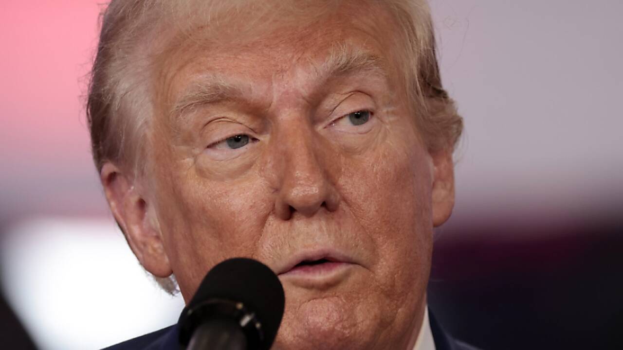 Republikanischer US-Präsidentschaftskandidat Donald Trump  Republikanischer US-Präsidentschaftskandidat Donald Trump