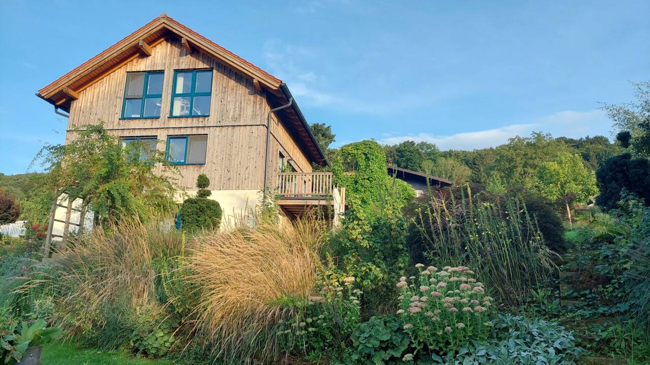 Hier haben Ulrike und Heimo ihr Paradies erschaffen. 