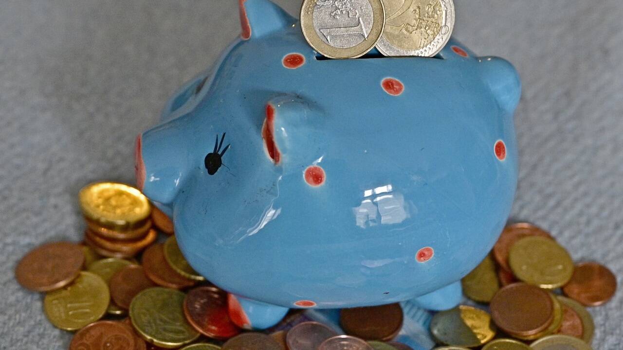 Sparen ist in Wahlkampfzeiten abgeschafft. Sparen ist in Wahlkampfzeiten abgeschafft.
