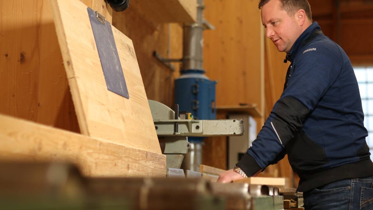 Die Dachwartung beugt nicht nur schweren Folgeschäden vor, sondern ist auch wichtig für den Versicherungsschutz  Die Dachwartung beugt nicht nur schweren Folgeschäden vor, sondern ist auch wichtig für den Versicherungsschutz