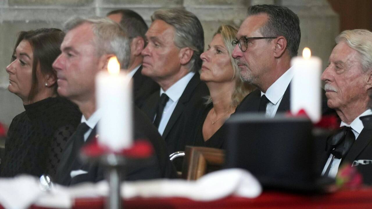 Der Dritte Nationalratspräsident Norbert Hofer (FPÖ), der freiheitliche ORF-Stiftungsrat Peter Westenthaler und Ex-FPÖ-Chef Heinz-Christian Strache  Der Dritte Nationalratspräsident Norbert Hofer (FPÖ), der freiheitliche ORF-Stiftungsrat Peter Westenthaler und Ex-FPÖ-Chef Heinz-Christian Strache