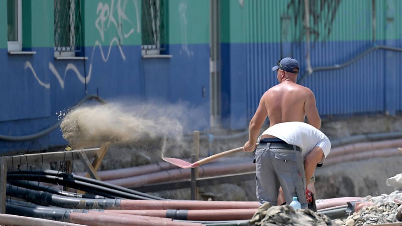 Eine Baustelle ist aus Sicht der Gewerkschaft die Hitzefreiregelung 