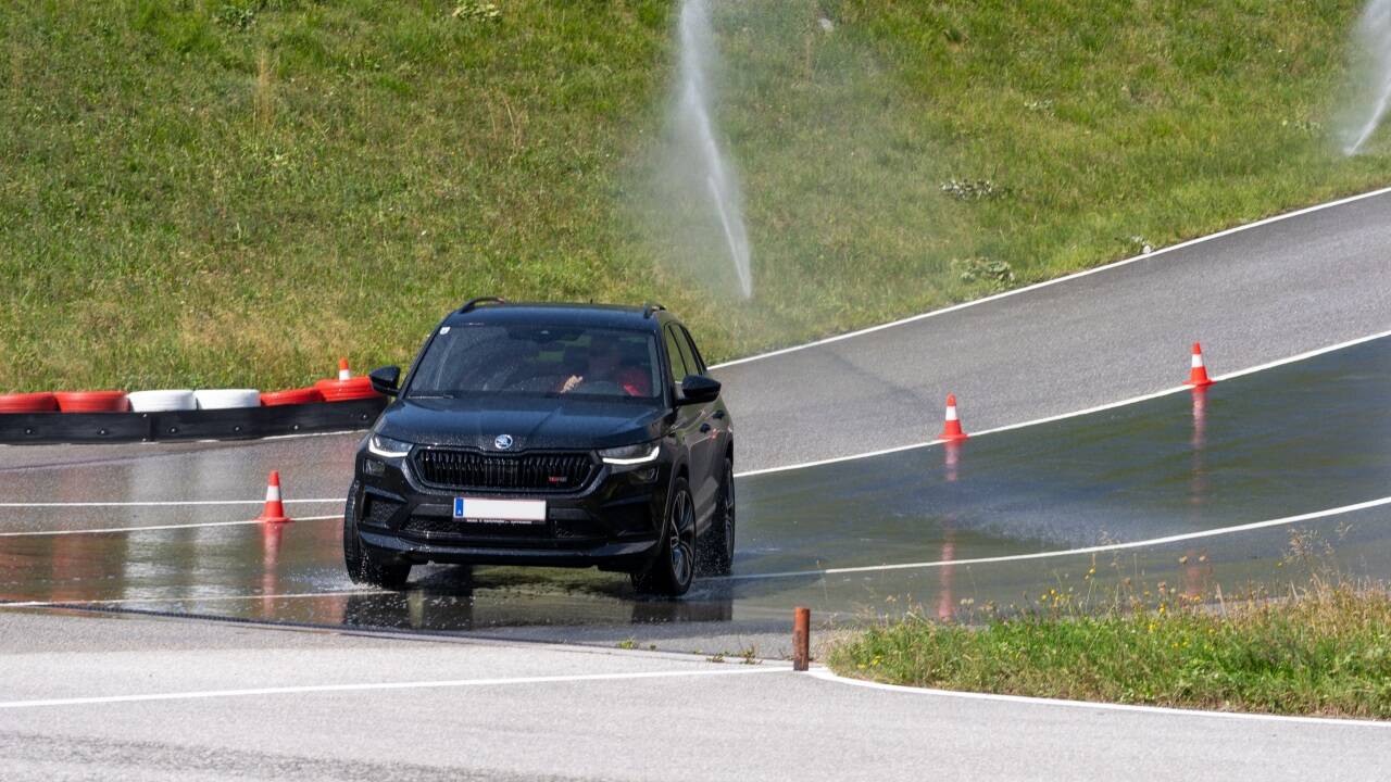 Viel Fahrspaß gab es auf den Übungsstrecken des Fahrtechnikzentrums in Saalfelden. 