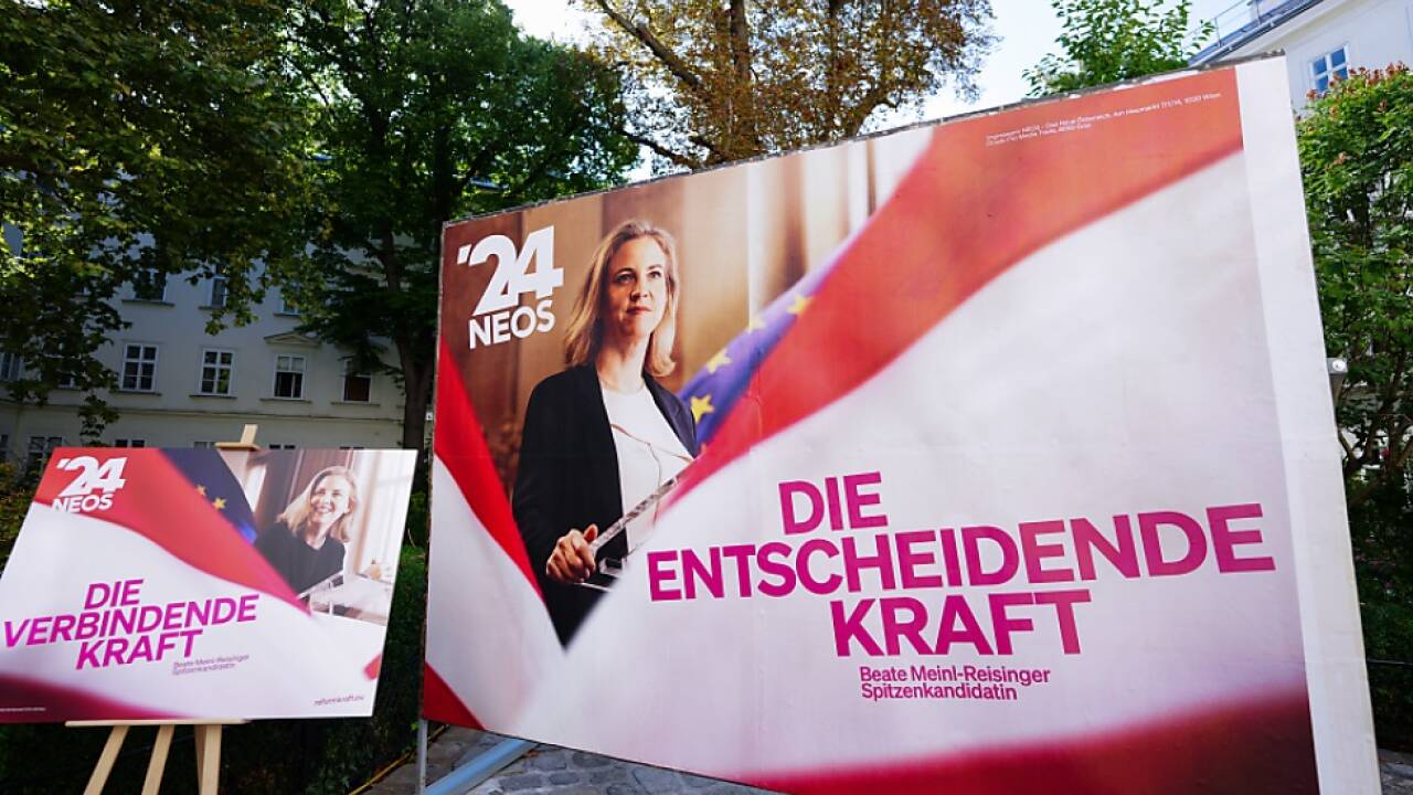 NEOS wollen mit entscheiden 