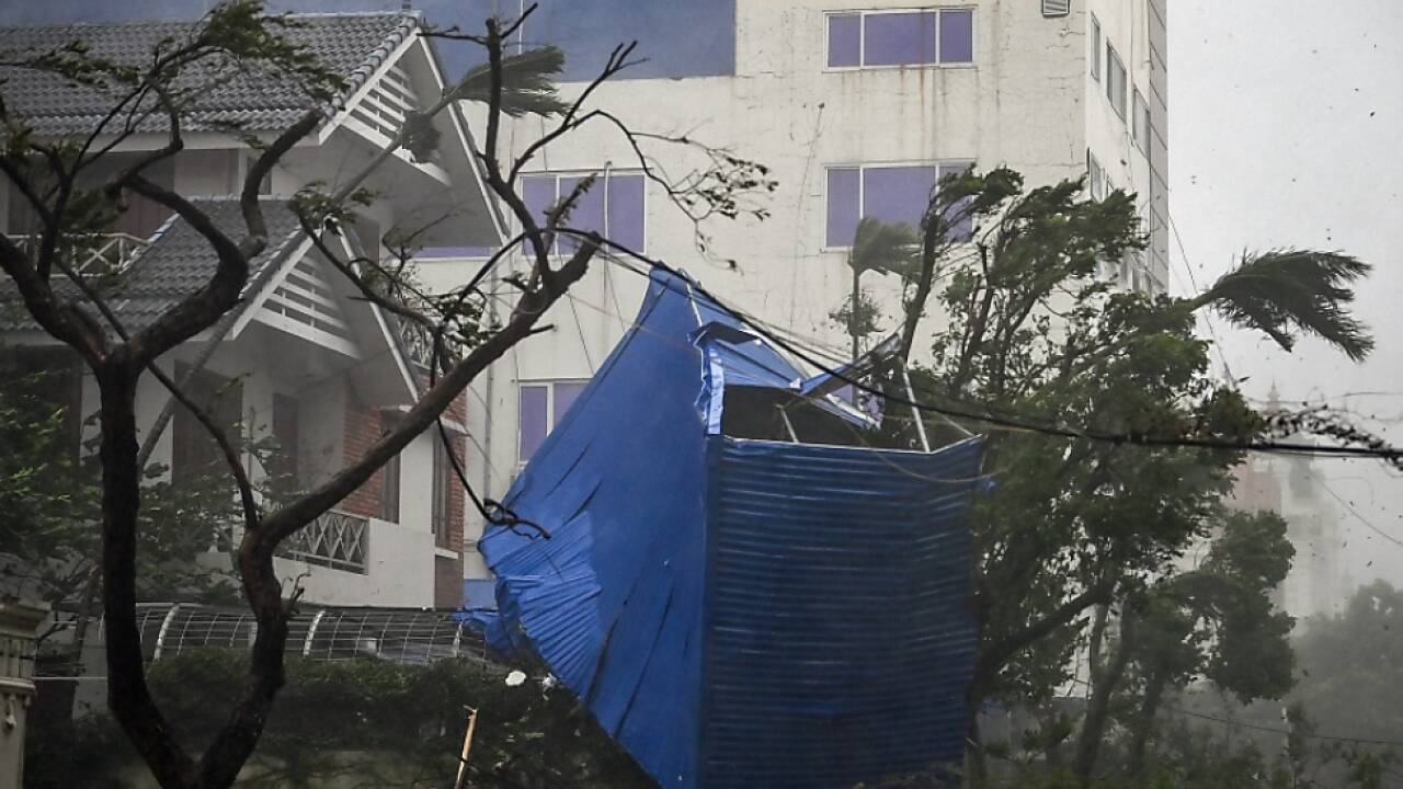 Supertaifun 'Yagi' fegte über Vietnam 