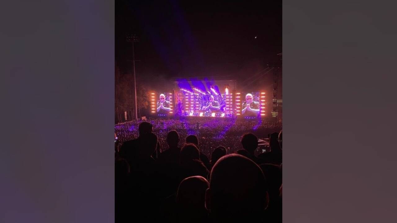 Großer Andrang bei dem Konzert in Bischofshofen. Tausende waren auch in der Fanmeile unterwegs.  