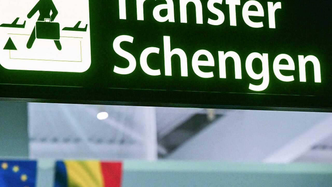 Der Traum von der Reisefreiheit ohne Kontrollen innerhalb des Schengenraums ist längst ausgeträumt. Der Traum von der Reisefreiheit ohne Kontrollen innerhalb des Schengenraums ist längst ausgeträumt.