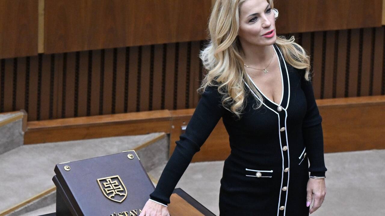 Schwört aufs Nationale: Kulturministerin Martina Šimkovicová. Schwört aufs Nationale: Kulturministerin Martina Šimkovicová.