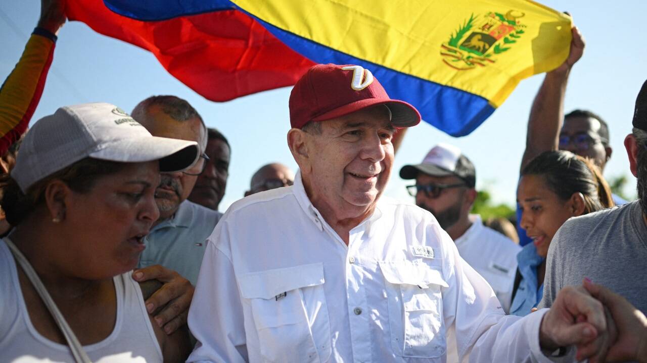 Der mutmaßliche Wahlsieger Edmundo González ist ins Exil geflüchtet Der mutmaßliche Wahlsieger Edmundo González ist ins Exil geflüchtet