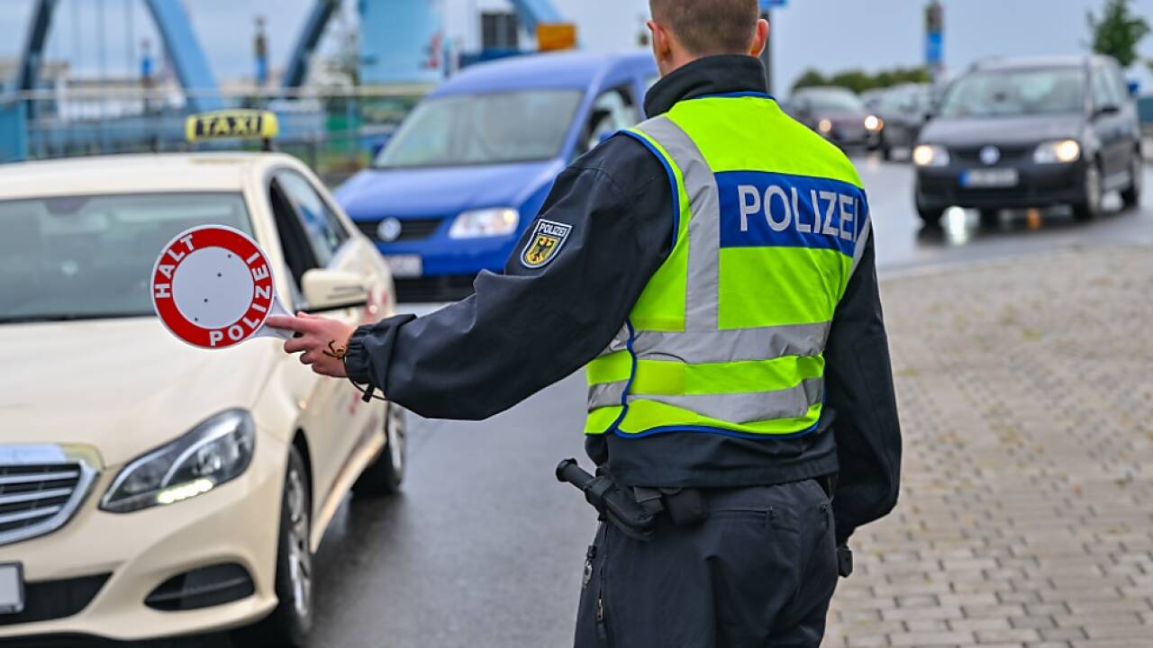 Einführung von vorübergehenden Kontrollen an deutschen Grenzen 