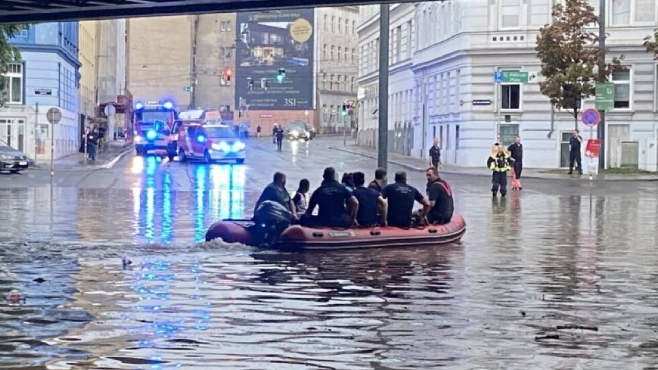 Unwetter mit Rekordregenfällen am 17. August im Norden Wiens Unwetter mit Rekordregenfällen am 17. August im Norden Wiens